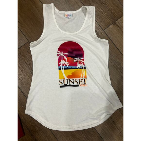 Lularoe Tank Top shirt Medium SUNSET VIBES NWOT white retro palm trees - Picture 1 of 1